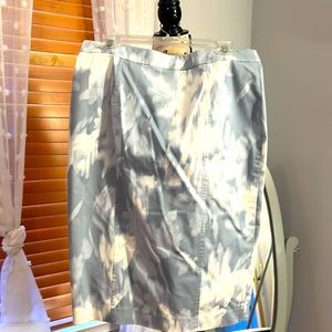 Cloud printed skirt